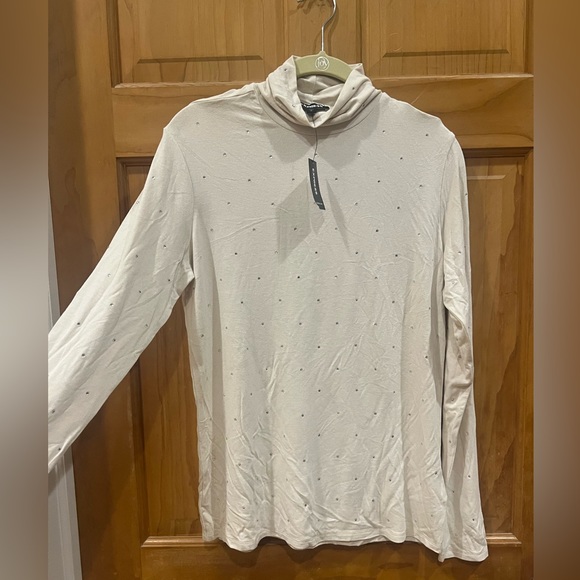 Express Jeweled Turtle Neck - Picture 3 of 4